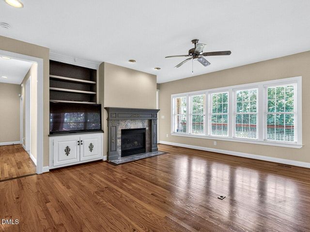 139 Lake Point Drive, Clayton, NC 27527