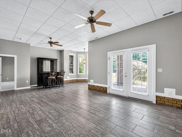 139 Lake Point Drive, Clayton, NC 27527