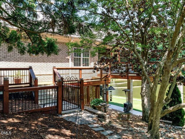 139 Lake Point Drive, Clayton, NC 27527