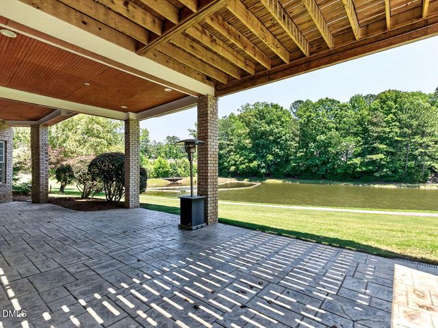 139 Lake Point Drive, Clayton, NC 27527