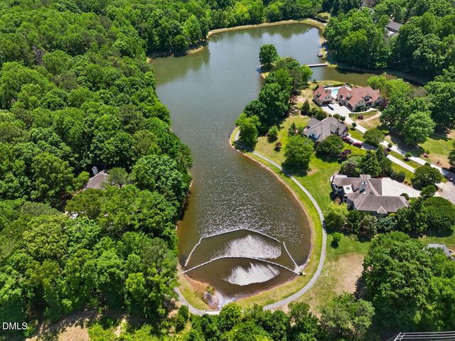 139 Lake Point Drive, Clayton, NC 27527