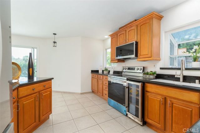 13757 Eisenhower, Poway, CA 92064