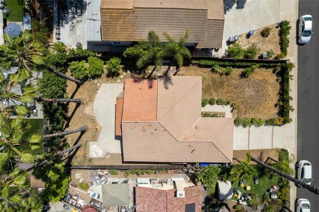 13757 Eisenhower, Poway, CA 92064