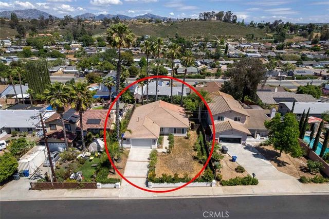 13757 Eisenhower, Poway, CA 92064