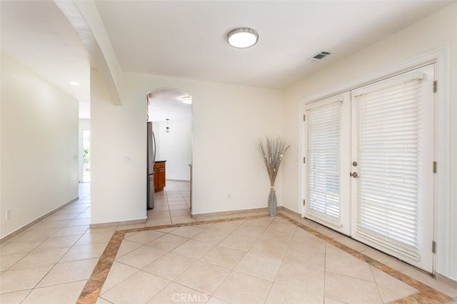 13757 Eisenhower, Poway, CA 92064