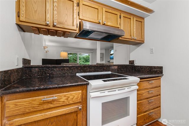 1526 192nd Street SE #D3, Bothell, WA 98012