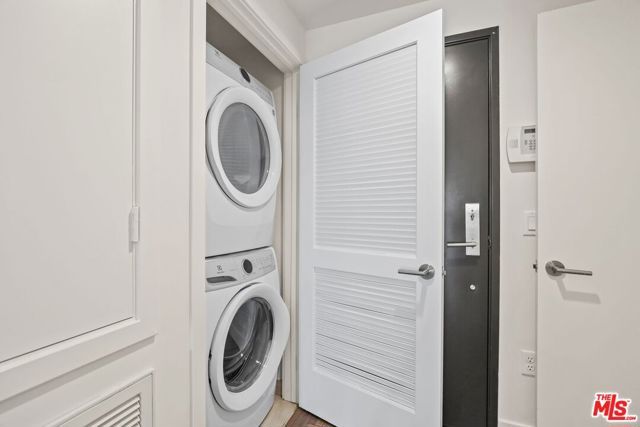 11847 Kiowa ph4, Los Angeles, CA 90049