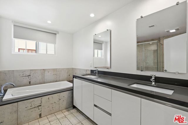 11847 Kiowa ph4, Los Angeles, CA 90049