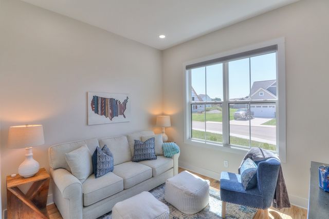 13 Lake Life Ct, Winchester, TN 37398
