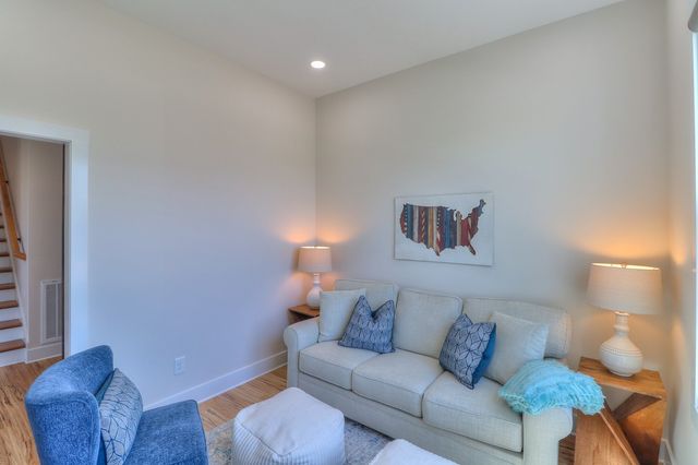 13 Lake Life Ct, Winchester, TN 37398