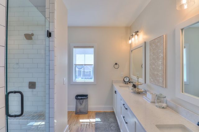 13 Lake Life Ct, Winchester, TN 37398