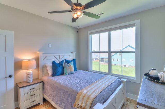 13 Lake Life Ct, Winchester, TN 37398