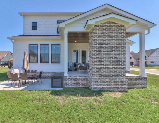 13 Lake Life Ct, Winchester, TN 37398