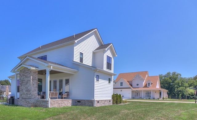 13 Lake Life Ct, Winchester, TN 37398