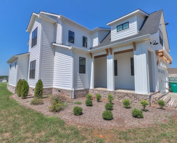 13 Lake Life Ct, Winchester, TN 37398