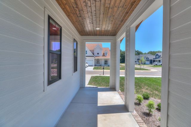 13 Lake Life Ct, Winchester, TN 37398