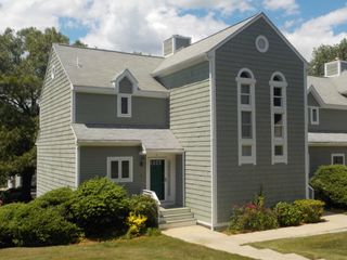 9 Fairway Lane 9, Blackstone, MA 01504