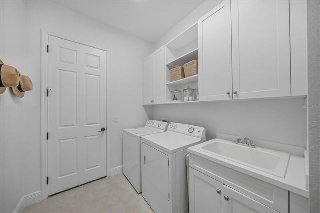 7817 PASSIONFLOWER DRIVE, Sarasota, FL 34241