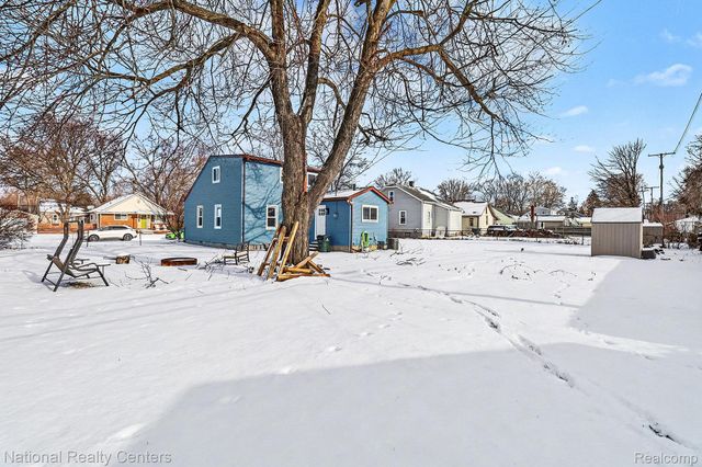 21732 Rosedale Street, St. Clair Shores, MI 48080