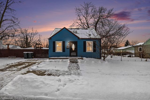 21732 Rosedale Street, St. Clair Shores, MI 48080