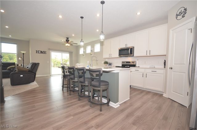 185 Reserve Drive, Tallmadge, OH 44278