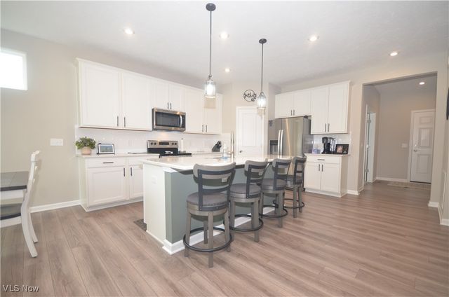 185 Reserve Drive, Tallmadge, OH 44278