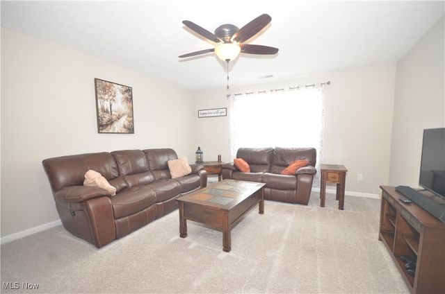 185 Reserve Drive, Tallmadge, OH 44278