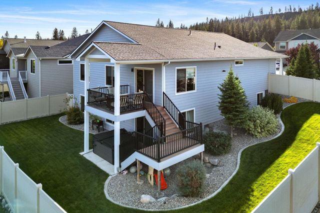1520 N McKenzie River St, Spokane, WA 99224