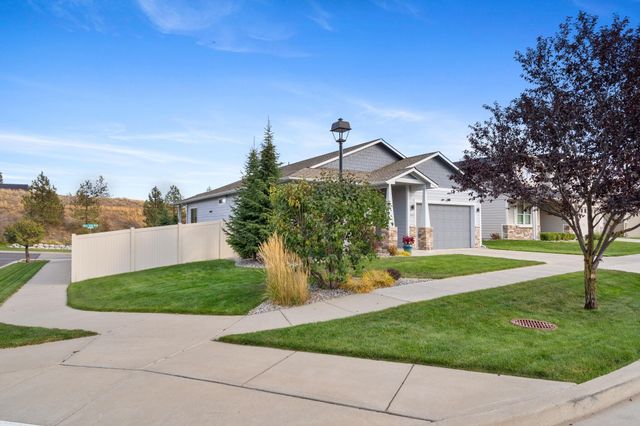 1520 N McKenzie River St, Spokane, WA 99224