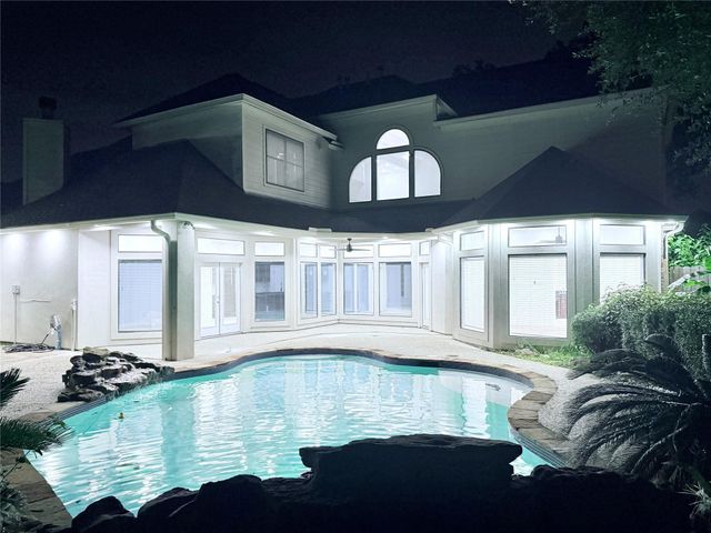 16015 Conners Ace Drive, Spring, TX 77379