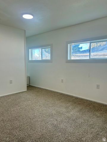 5091 S 4460 W, Kearns, UT 84118