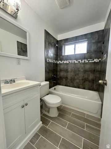 5091 S 4460 W, Kearns, UT 84118