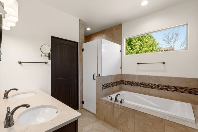51 Bosquecillo, Santa Fe, NM 87508