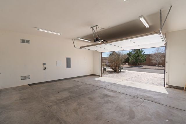 51 Bosquecillo, Santa Fe, NM 87508