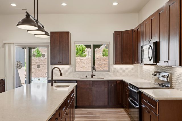 51 Bosquecillo, Santa Fe, NM 87508