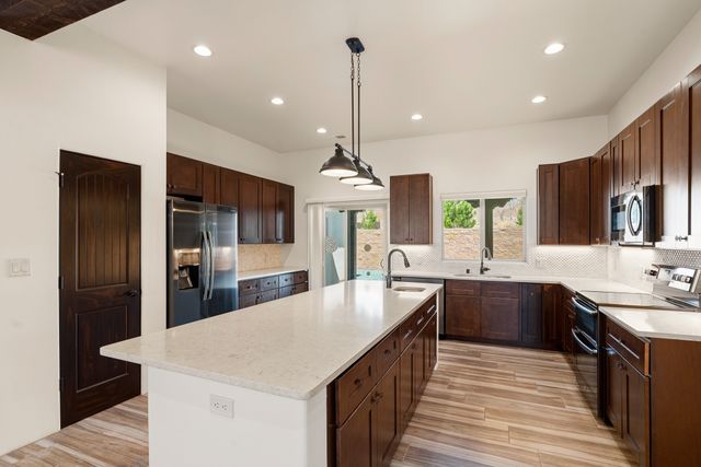 51 Bosquecillo, Santa Fe, NM 87508