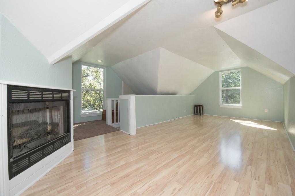 514 E 38th ST C, Austin, TX 78705