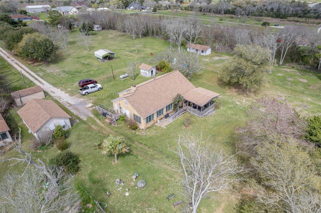 11910 Cedar Gully Road, Beach City, TX 77523