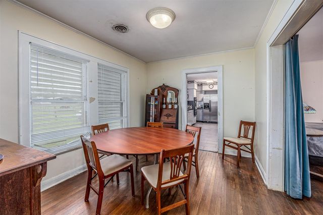 11910 Cedar Gully Road, Beach City, TX 77523