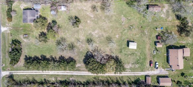 11910 Cedar Gully Road, Beach City, TX 77523