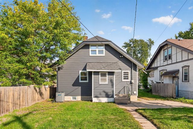 3943 Thomas Avenue N, Minneapolis, MN 55412