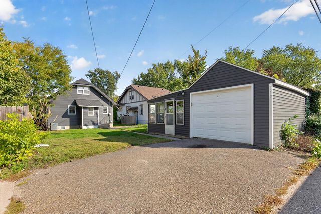 3943 Thomas Avenue N, Minneapolis, MN 55412