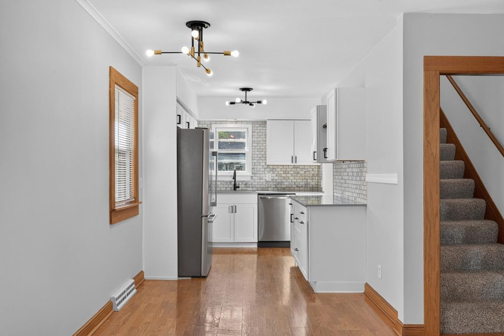 3943 Thomas Avenue N, Minneapolis, MN 55412 — photo 4