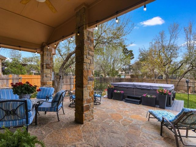310 Glen Hollow ST, Cedar Park, TX 78613