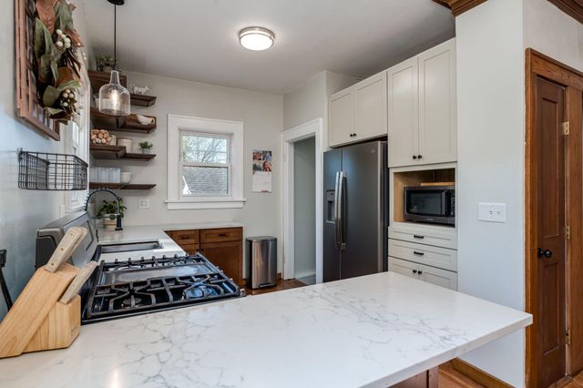 501 Nicollet Avenue, North Mankato, MN 56003