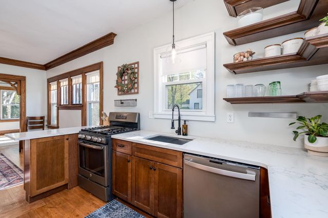 501 Nicollet Avenue, North Mankato, MN 56003