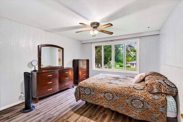 1909 Tennyson Lane, Madison, WI 53704