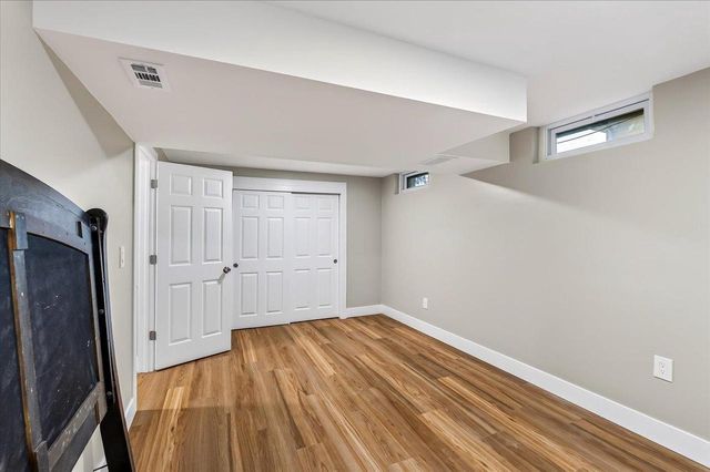1909 Tennyson Lane, Madison, WI 53704