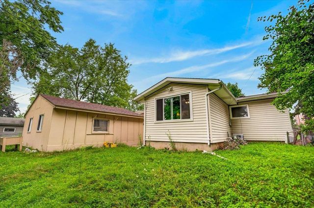 1909 Tennyson Lane, Madison, WI 53704