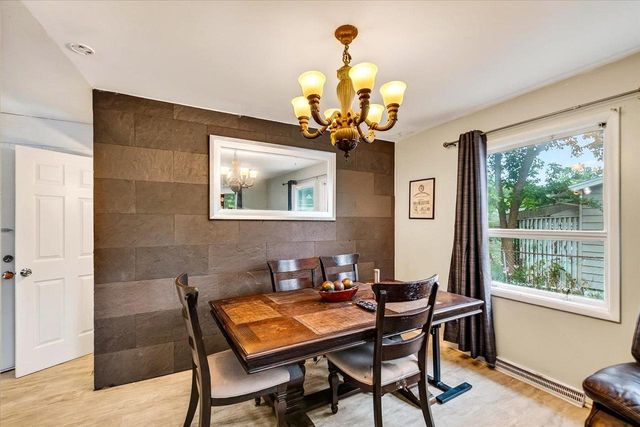 1909 Tennyson Lane, Madison, WI 53704